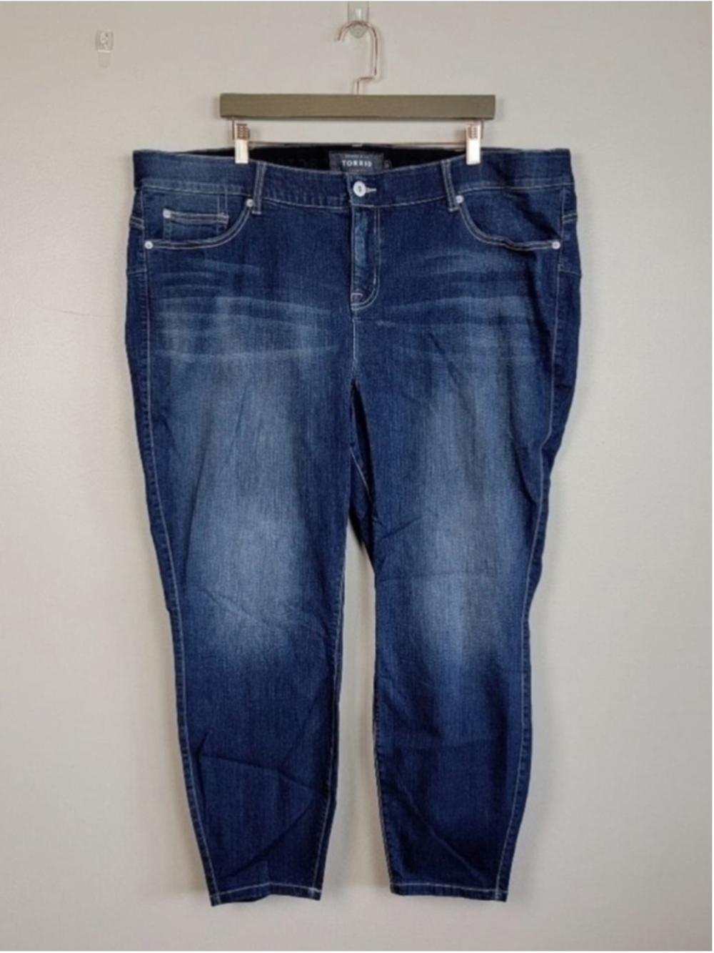 Torrid 26 Bombshell Skinny Dark Wash Jegging Mid Rise Legging Stretch Jeans